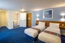 Travelodge Cardiff Airport Eksteriør bilde