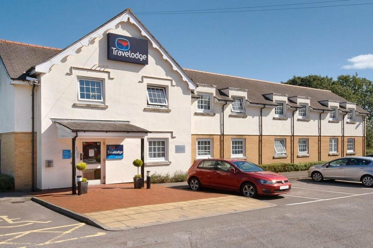 Travelodge Cardiff Airport Barry Eksteriør bilde